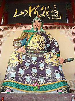 Statue of Yue Fei, a famous general in the Southern Song Dynasty